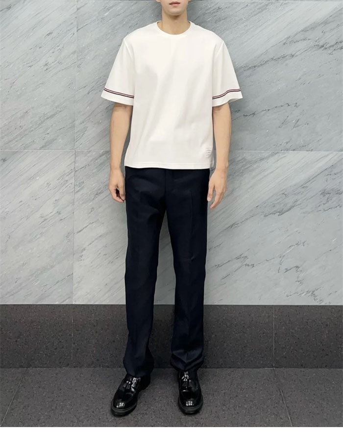 Thom Browne 톰브라운 코튼 럭비 그로그랭 암밴드 티셔츠 레플리카 3번 이미지 - 의류 | 세미샵 레플리카 사이트