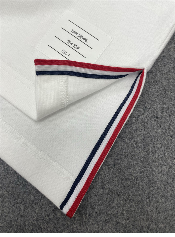 Thom Browne 톰브라운 코튼 럭비 그로그랭 암밴드 티셔츠 레플리카 19번 이미지 - 의류 | 세미샵 레플리카 사이트