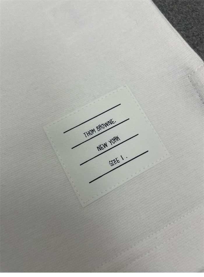 Thom Browne 톰브라운 코튼 럭비 그로그랭 암밴드 티셔츠 레플리카 20번 이미지 - 의류 | 세미샵 레플리카 사이트