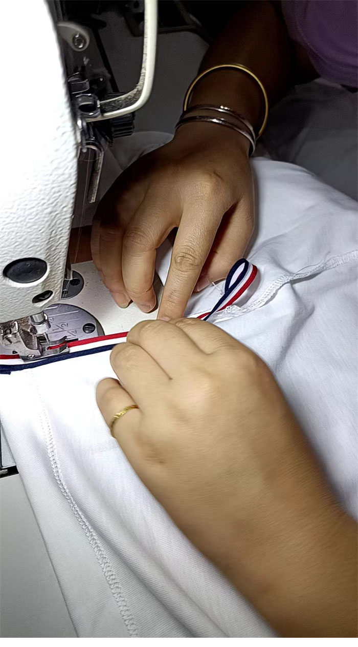 Thom Browne 톰브라운 코튼 반팔 티셔츠 화이트 레플리카 22번 이미지 - 의류 | 세미샵 레플리카 사이트