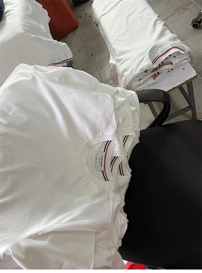 Thom Browne 톰브라운 코튼 반팔 티셔츠 화이트 레플리카 23번 이미지 - 의류 | 세미샵 레플리카 사이트