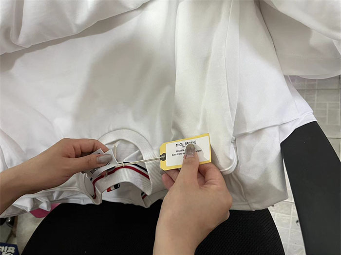 Thom Browne 톰브라운 코튼 반팔 티셔츠 화이트 레플리카 24번 이미지 - 의류 | 세미샵 레플리카 사이트