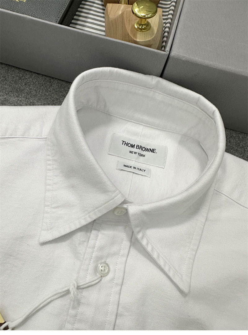 Thom Browne 톰브라운 클래식 사선완장 옥스포드 박스핏 셔츠 레플리카 20번 이미지 - 의류 | 세미샵 레플리카 사이트