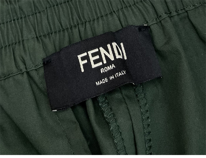 Fendi 펜디 버뮤다 코튼 숏 팬츠 레플리카 18번 이미지 - 의류 | 세미샵 레플리카 사이트