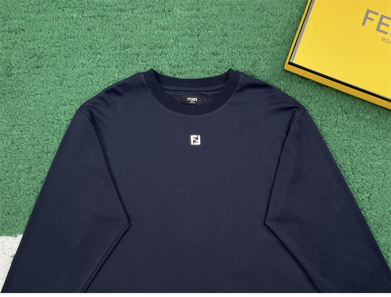 Fendi 펜디 스몰 FF 메탈 긴팔 티셔츠 레플리카 7번 이미지 - 의류 | 세미샵 레플리카 사이트