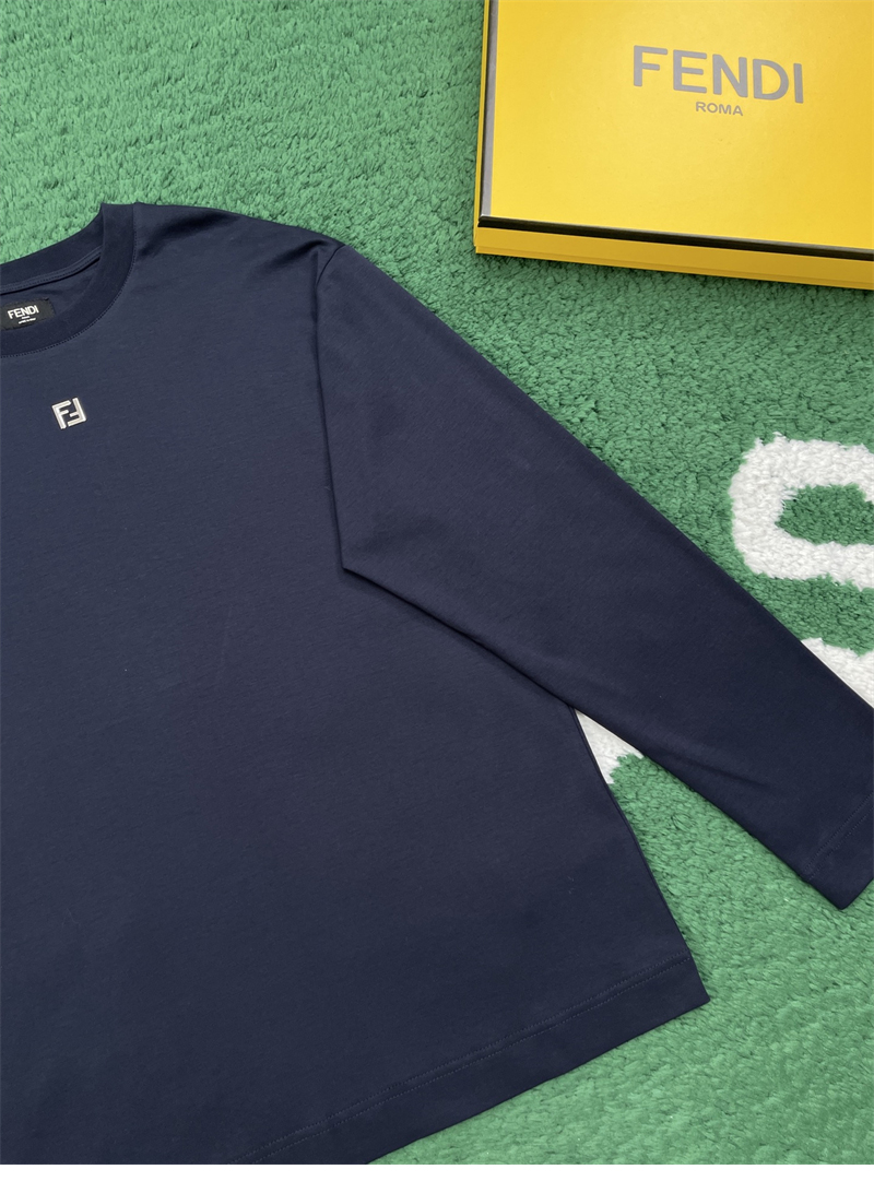 Fendi 펜디 스몰 FF 메탈 긴팔 티셔츠 레플리카 8번 이미지 - 의류 | 세미샵 레플리카 사이트
