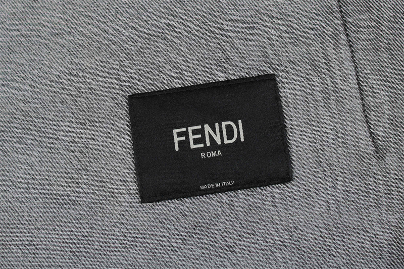 Fendi 펜디 스트랩 오버다이드 스트레이트 데님 자켓 레플리카 10번 이미지 - 의류 | 세미샵 레플리카 사이트