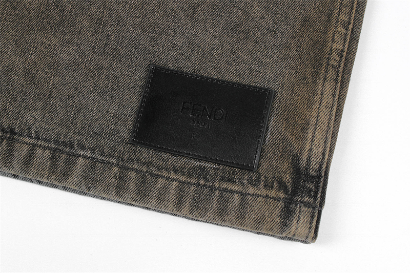 Fendi 펜디 스트랩 오버다이드 스트레이트 데님 자켓 레플리카 13번 이미지 - 의류 | 세미샵 레플리카 사이트