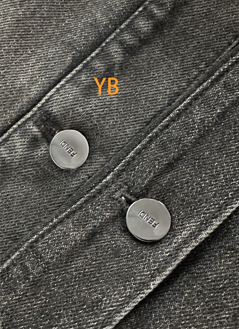 Fendi 펜디 스트랩 오버다이드 스트레이트 데님 자켓 레플리카 16번 이미지 - 의류 | 세미샵 레플리카 사이트