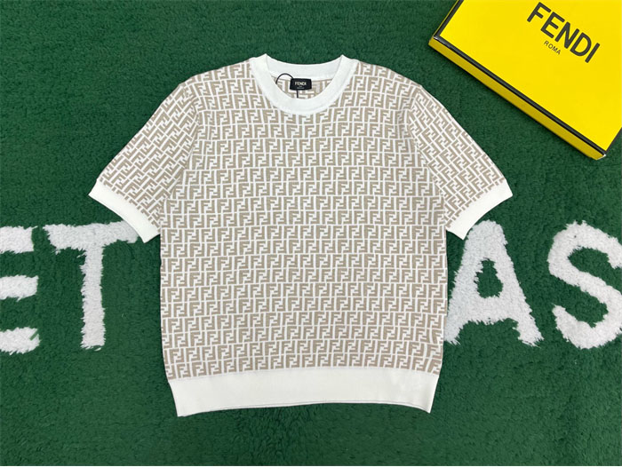 Fendi 펜디 점퍼 페브릭 반팔 니트 스웨터 레플리카 14번 이미지 - 의류 | 세미샵 레플리카 사이트