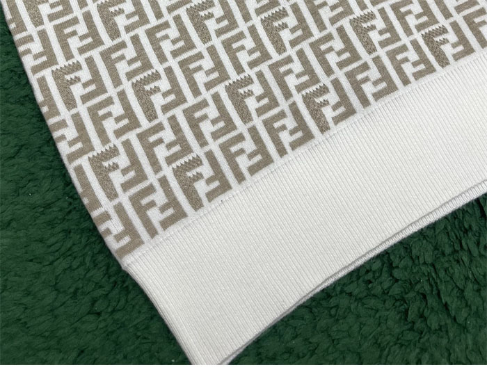 Fendi 펜디 점퍼 페브릭 반팔 니트 스웨터 레플리카 19번 이미지 - 의류 | 세미샵 레플리카 사이트