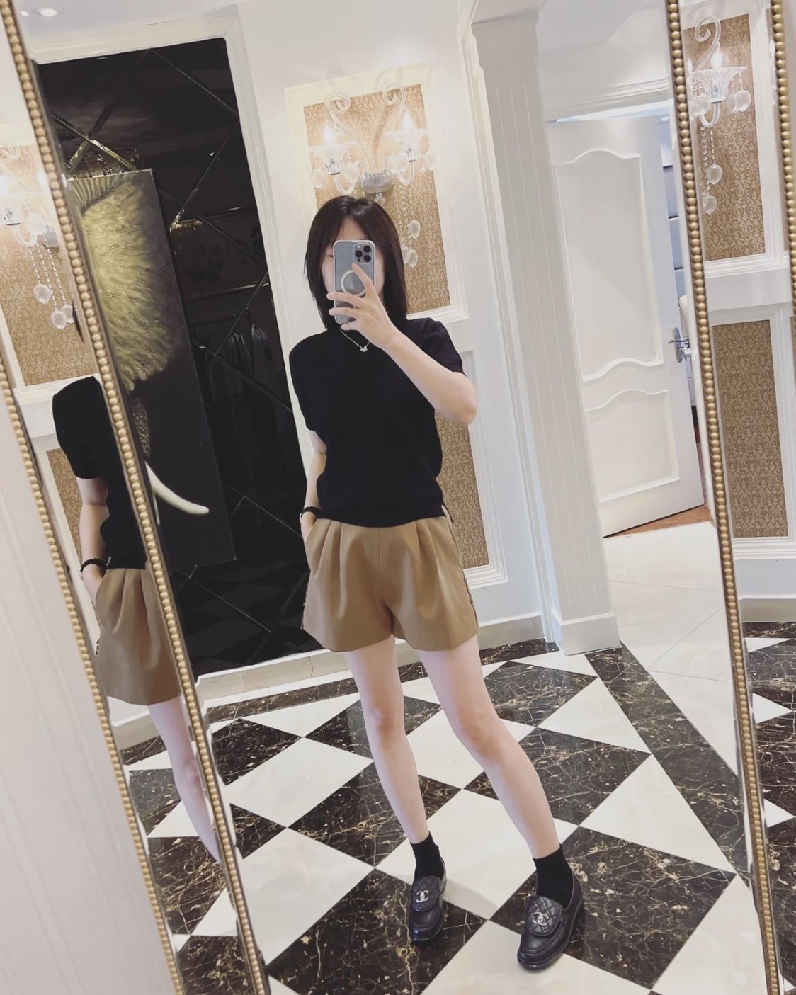 Fendi 펜디 톤온톤 플록 FF 모티브 니트 반팔 티셔츠 “2COLOR” 레플리카 3번 이미지 - 의류 | 세미샵 레플리카 사이트