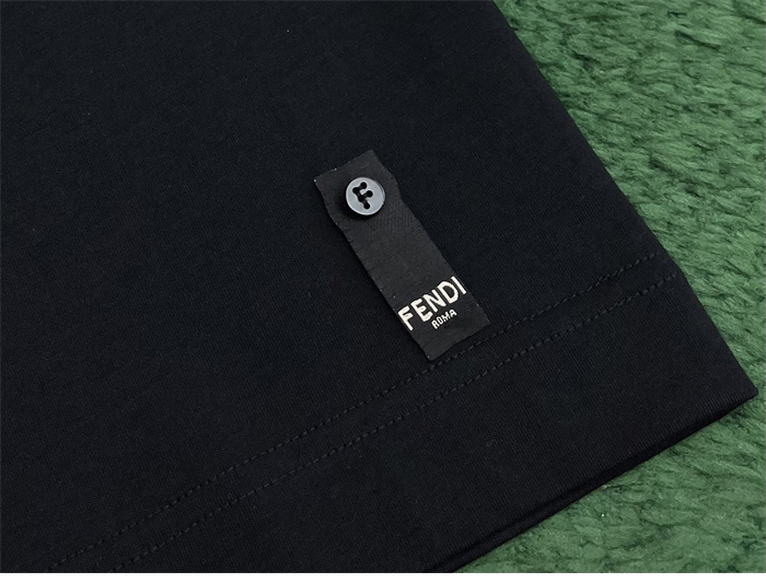 Fendi 펜디 프론트 마이크로 로고 반팔 티셔츠 레플리카 11번 이미지 - 의류 | 세미샵 레플리카 사이트