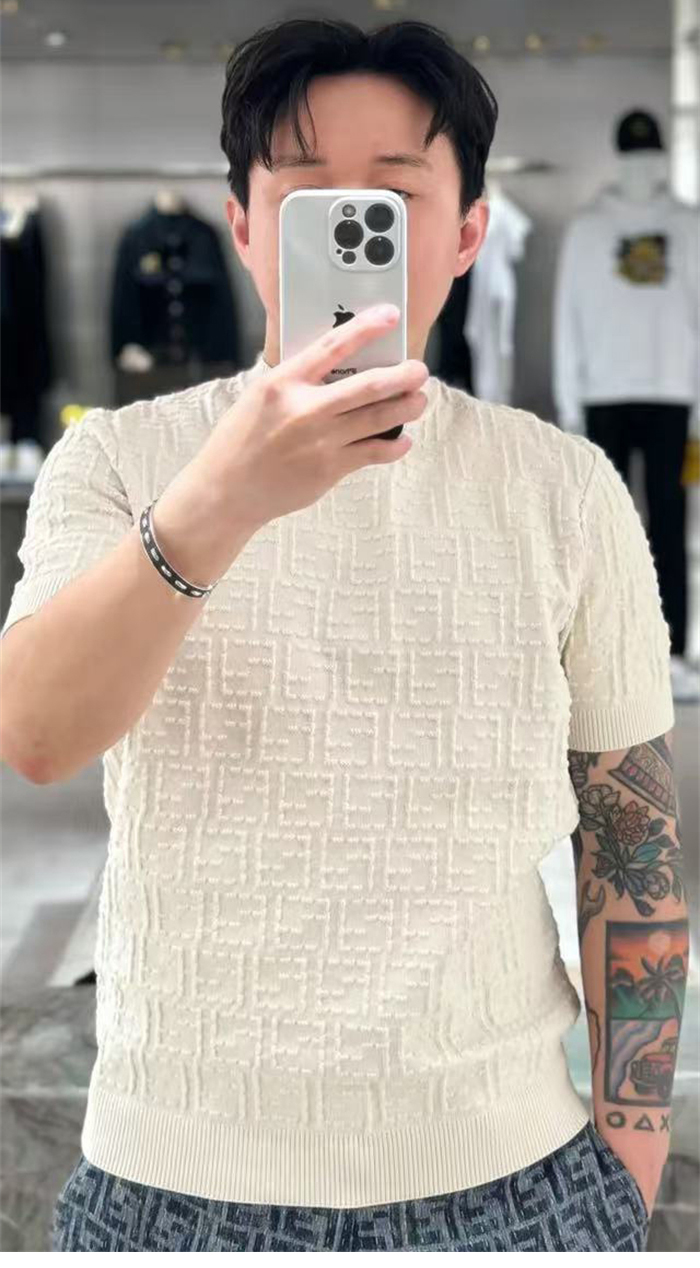 Fendi 펜디 25SS FF 로고 반팔 니트 레플리카 4번 이미지 - 의류 | 세미샵 레플리카 사이트