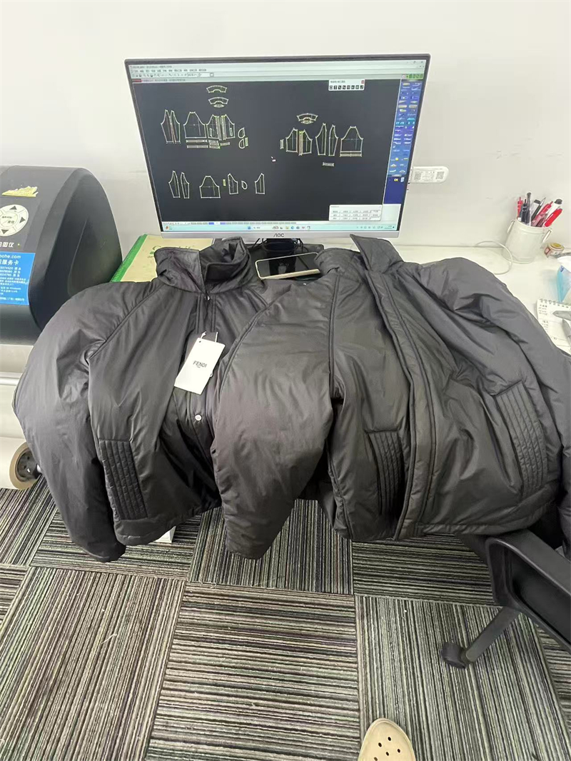 Fendi 펜디 25fw 개버딘 자켓 레플리카 16번 이미지 - 의류 | 세미샵 레플리카 사이트