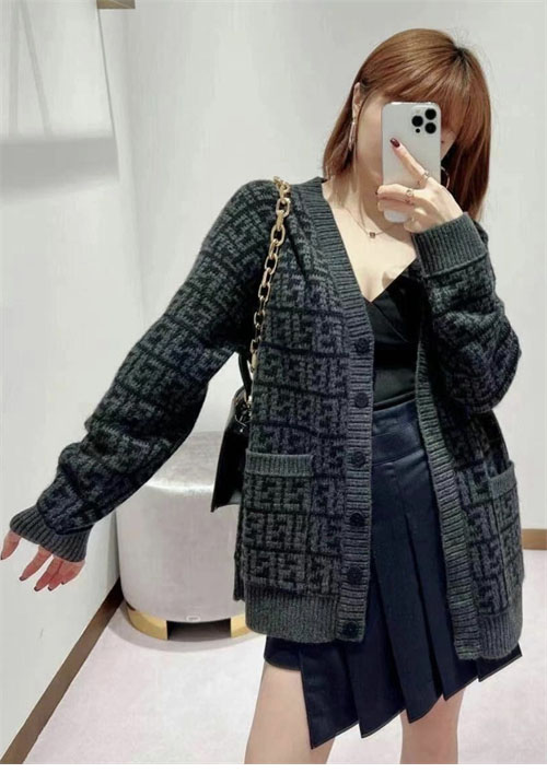 Fendi 펜디 FF 자카드 리버시블 캐시미어 가디건 레플리카 2번 이미지 - 의류 | 세미샵 레플리카 사이트