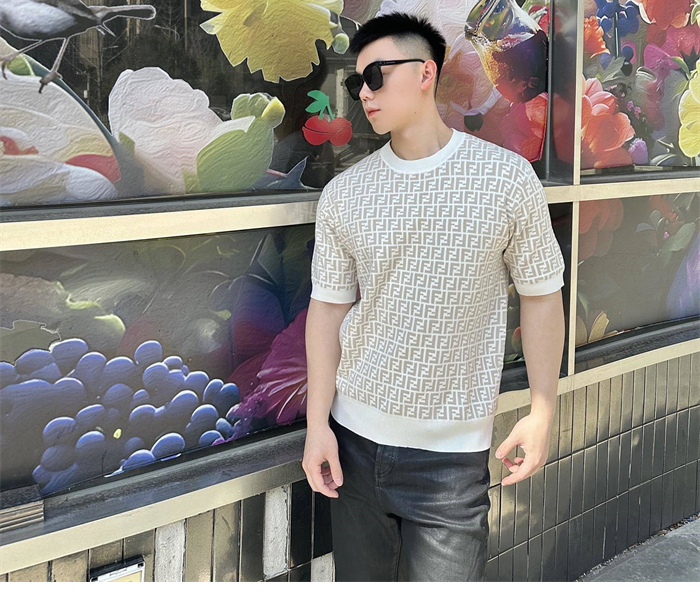 Fendi 펜디 FF 점퍼 페브릭 반팔 스웨트 니트 레플리카 3번 이미지 - 의류 | 세미샵 레플리카 사이트