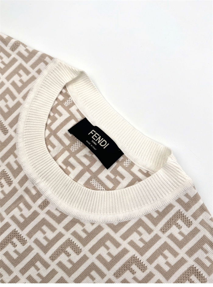 Fendi 펜디 FF 점퍼 페브릭 반팔 스웨트 니트 레플리카 7번 이미지 - 의류 | 세미샵 레플리카 사이트