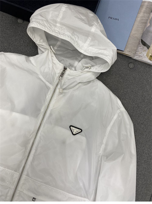 P R A D A 프라다 리나일론 블루종 바람막이 자켓 화이트 레플리카 16번 이미지 - 의류 | 세미샵 레플리카 사이트