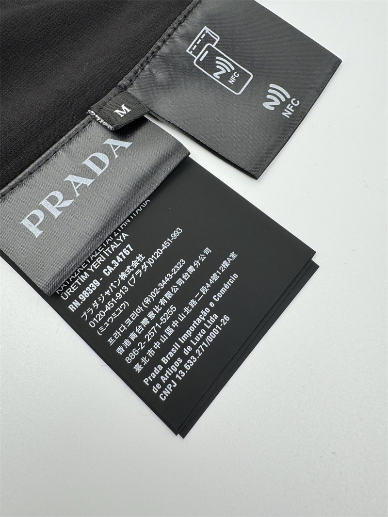 프라다 프라다 리나일론 스트레치 코튼 폴로 셔츠 레플리카 13번 이미지 - 의류 | 세미샵 레플리카 사이트