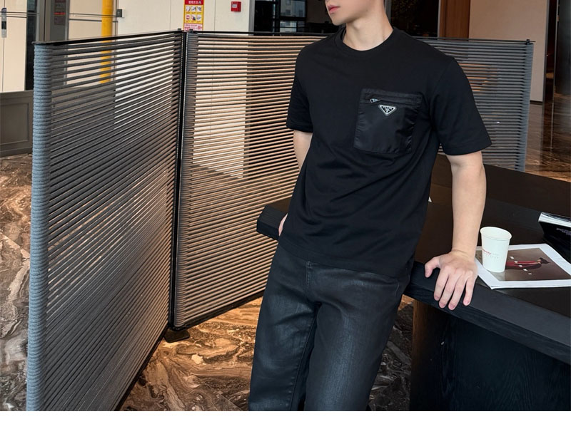 프라다 프라다 리나일론 저지 티셔츠 레플리카 4번 이미지 - 의류 | 세미샵 레플리카 사이트