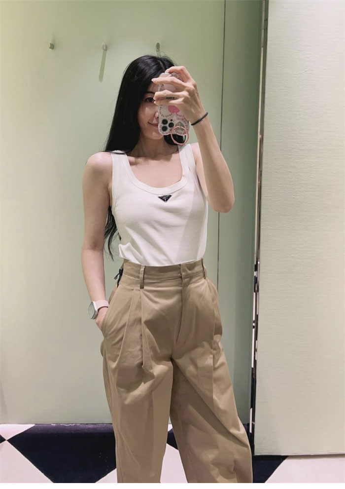 P R A D A 프라다 립 니트 저지 탱크 탑 2컬러 레플리카 5번 이미지 - 의류 | 세미샵 레플리카 사이트