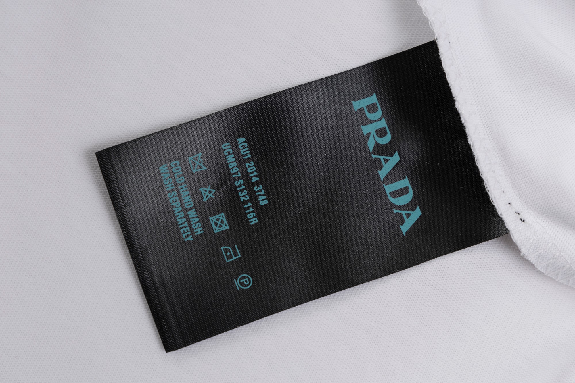 프라다 프라다 심볼 그래픽 프린트 티셔츠 레플리카 7번 이미지 - 의류 | 세미샵 레플리카 사이트