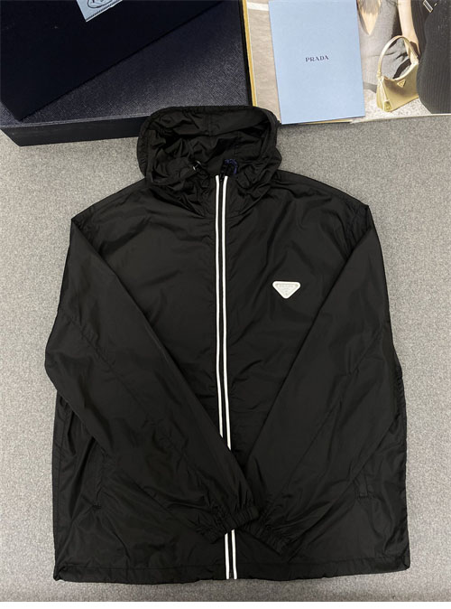 P R A D A 프라다 트라이앵글 로고 리나일론 피우마 집업 자켓 레플리카 10번 이미지 - 의류 | 세미샵 레플리카 사이트