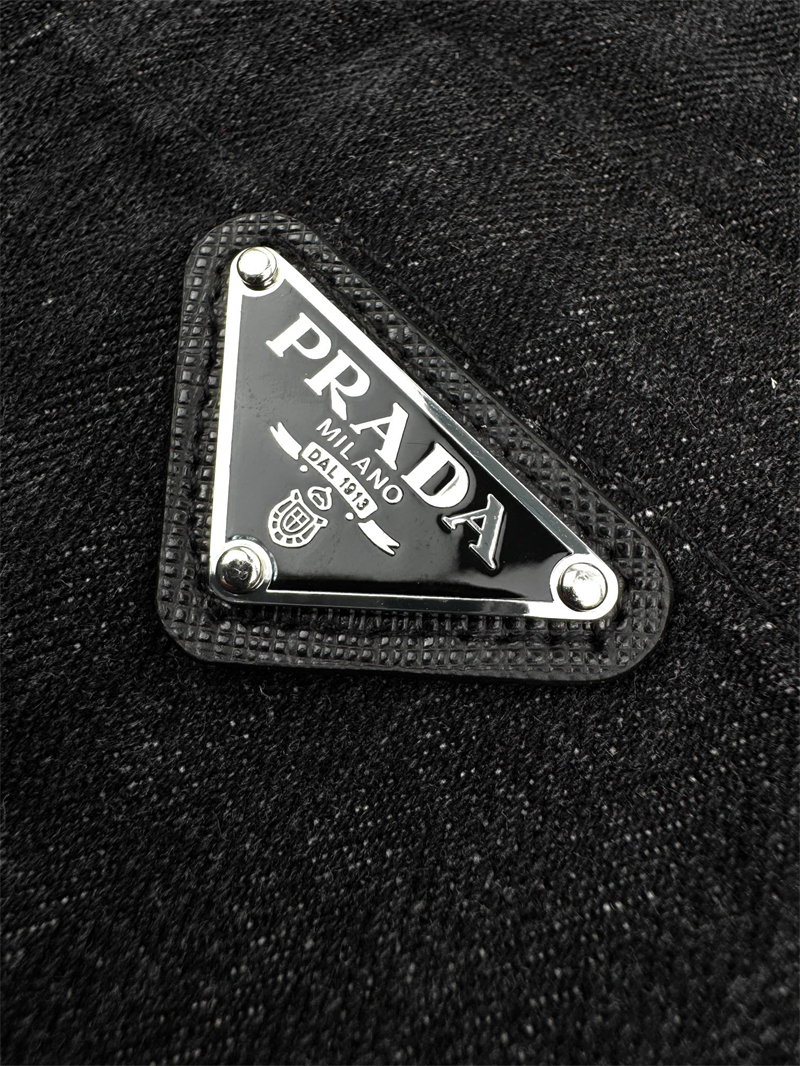 P R A D A 프라다 트라이앵글 로고 쉐브론 데님 블루종 자켓 레플리카 9번 이미지 - 의류 | 세미샵 레플리카 사이트