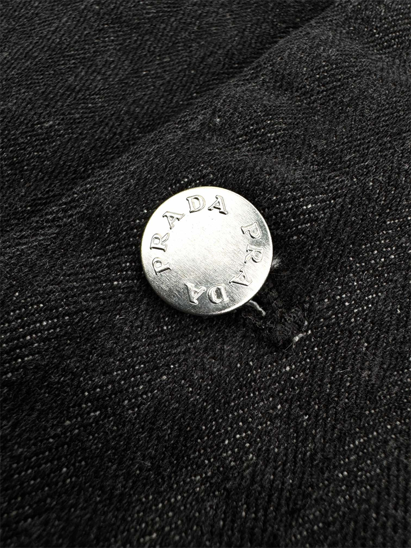 P R A D A 프라다 트라이앵글 로고 쉐브론 데님 블루종 자켓 레플리카 11번 이미지 - 의류 | 세미샵 레플리카 사이트