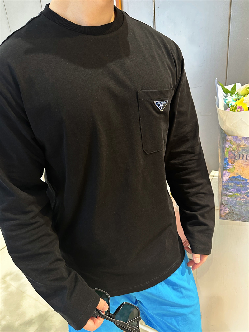 P R A D A 프라다 트라이앵글 로고 저지 긴팔 티셔츠 레플리카 3번 이미지 - 의류 | 세미샵 레플리카 사이트