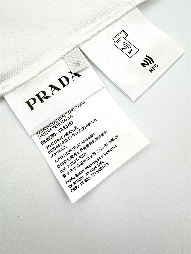 P R A D A 프라다 트라이앵글 로고 저지 긴팔 티셔츠 레플리카 13번 이미지 - 의류 | 세미샵 레플리카 사이트