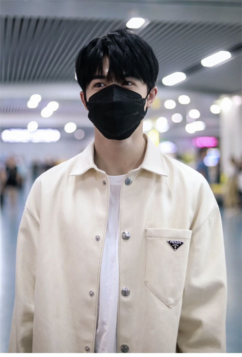 P R A D A 프라다 트라이앵글 로고 Bull 데님 셔츠 레플리카 3번 이미지 - 의류 | 세미샵 레플리카 사이트