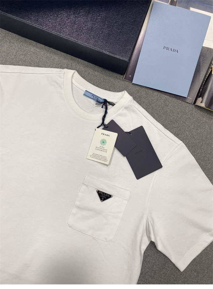 P R A D A 프라다 포켓 트라이앵글 반팔 티셔츠 화이트 레플리카 7번 이미지 - 의류 | 세미샵 레플리카 사이트