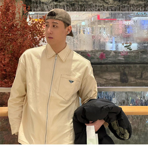 P R A D A 프라다 24SS 불 데님 블루종 셔츠 레플리카 26번 이미지 - 의류 | 세미샵 레플리카 사이트