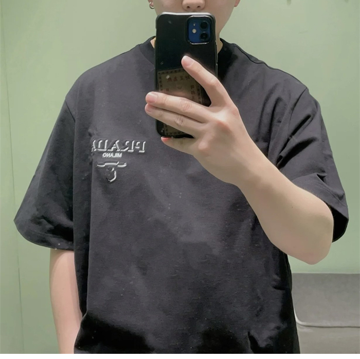 P R A D A 프라다 3D 로고 리브 니트 오버사이즈 코튼 티셔츠 레플리카 4번 이미지 - 의류 | 세미샵 레플리카 사이트