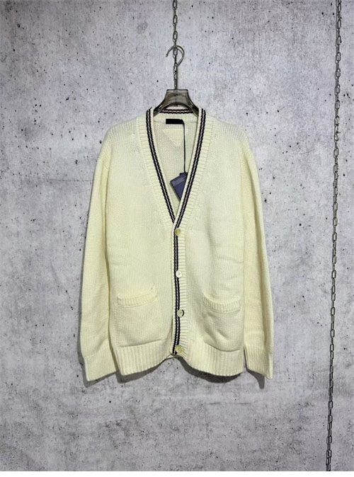 P R A D A 프라다 V넥 울 니트 가디건 레플리카 2번 이미지 - 의류 | 세미샵 레플리카 사이트