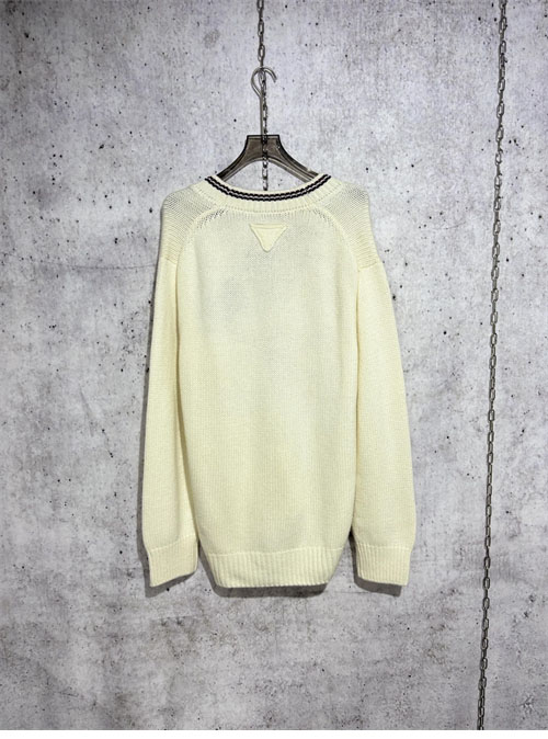 P R A D A 프라다 V넥 울 니트 가디건 레플리카 5번 이미지 - 의류 | 세미샵 레플리카 사이트