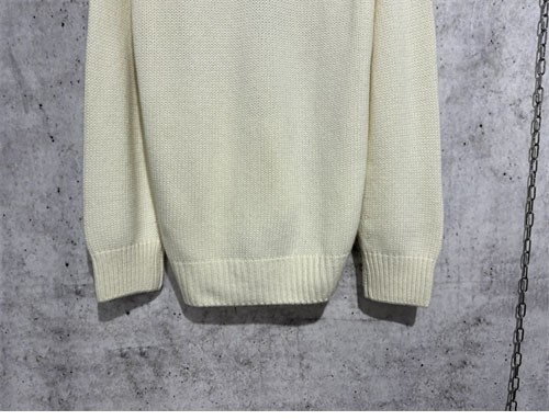 P R A D A 프라다 V넥 울 니트 가디건 레플리카 11번 이미지 - 의류 | 세미샵 레플리카 사이트