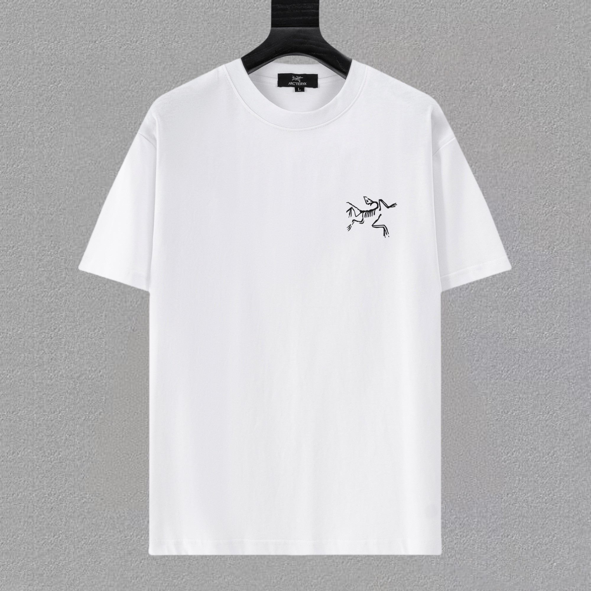 아크테릭스 아티스트 리리즈 시오타니 나오 티셔츠 1번 이미지