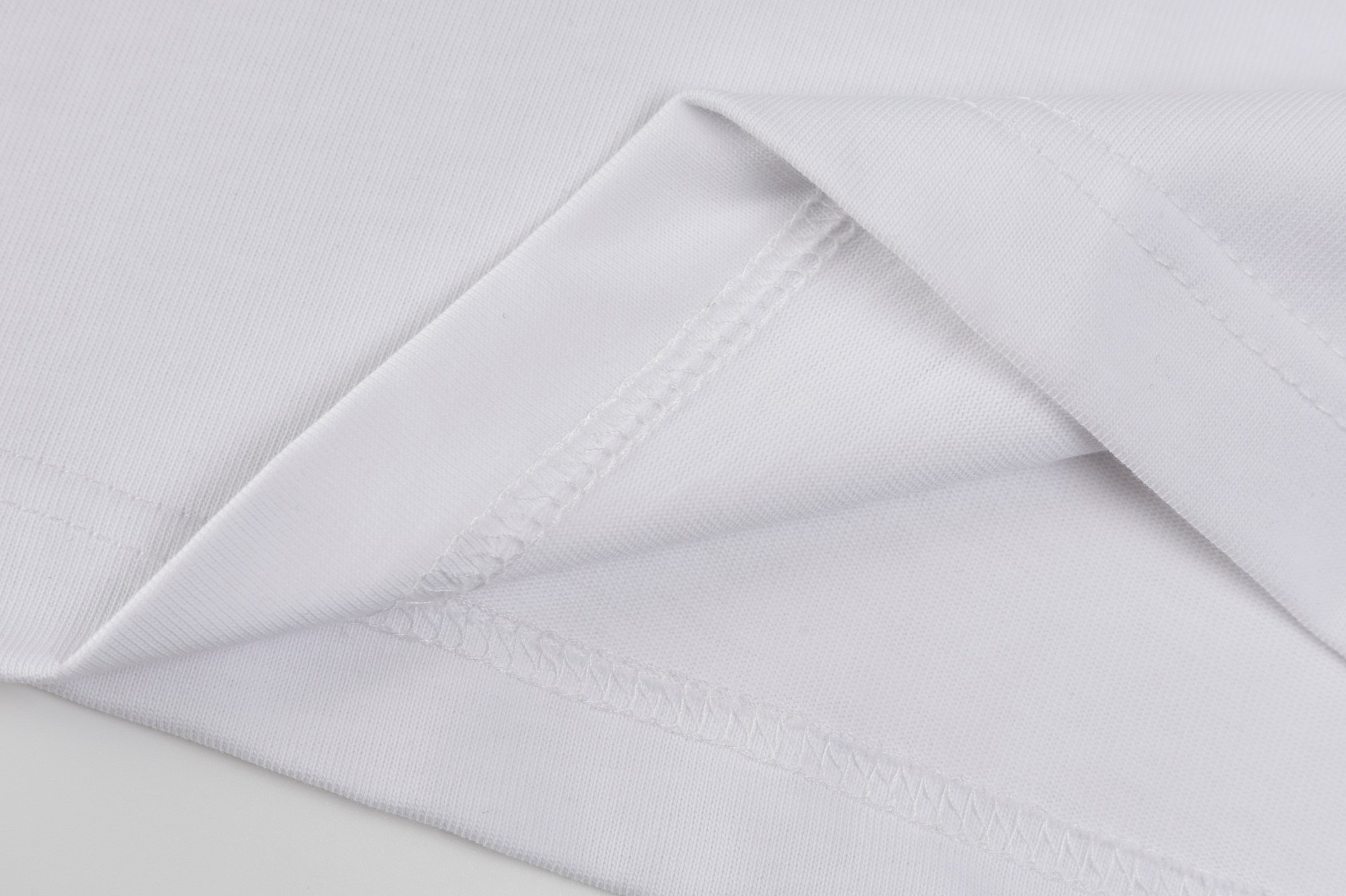 아크테릭스 아티스트 리리즈 시오타니 나오 티셔츠 6번 이미지