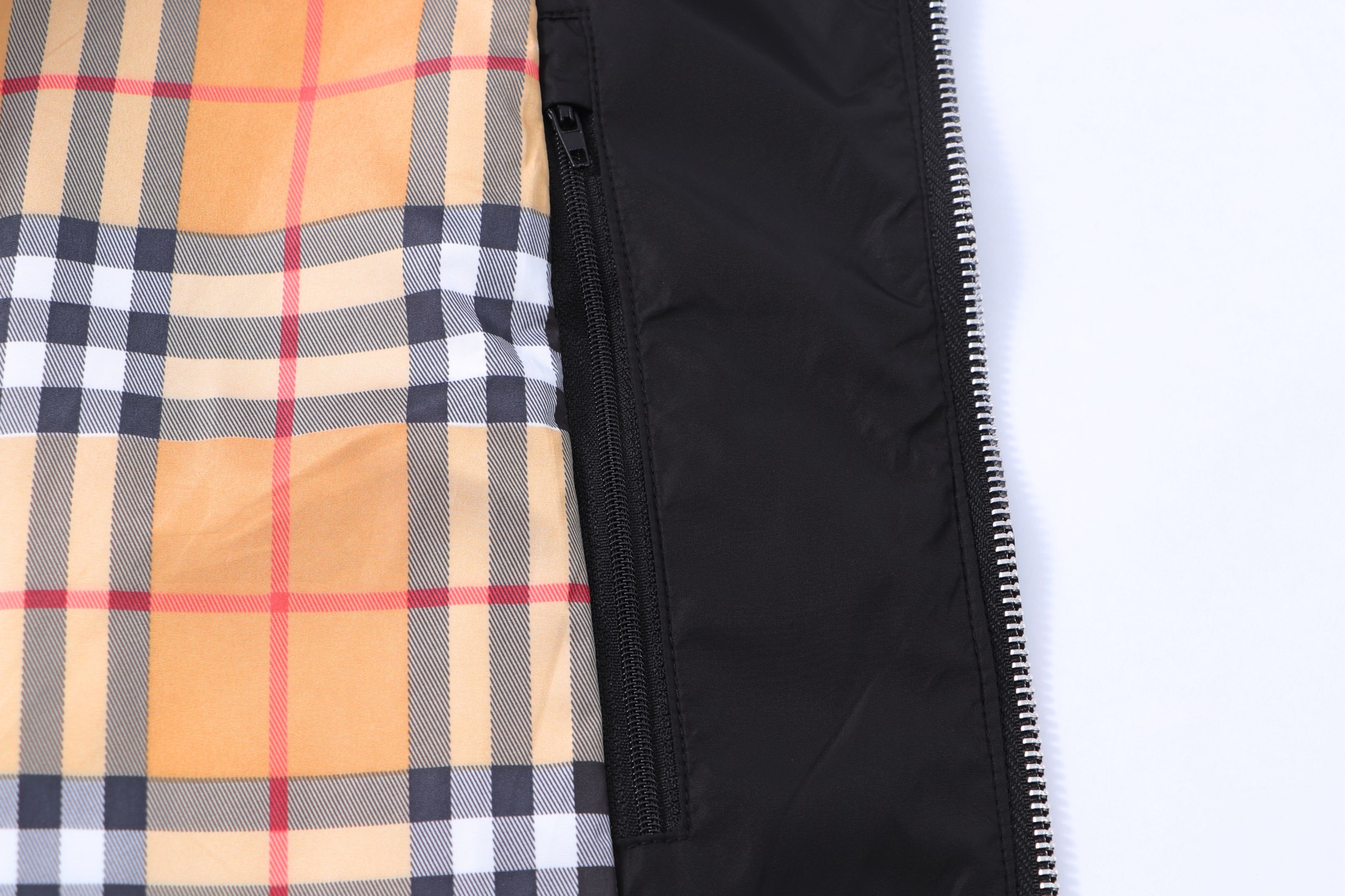 Burberry 버버리 로고 프린트 에코닐 후디 레플리카 7번 이미지 - 의류 | 세미샵 레플리카 사이트