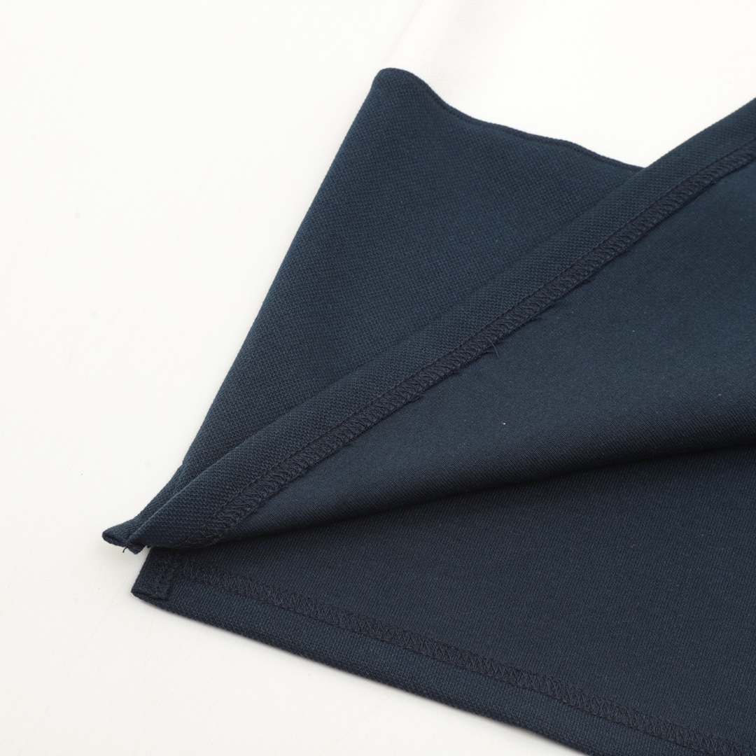 버버리 EKD 프린트 코튼 블렌드 럭비 셔츠 8번 이미지