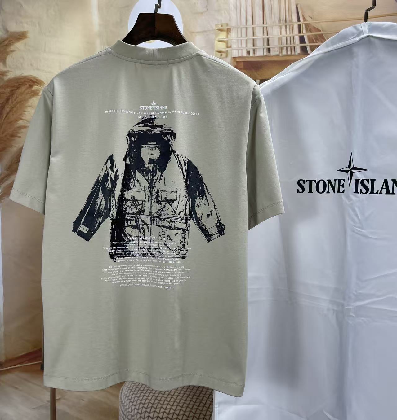 Stone Island 스톤아일랜드 가먼트 다이 포켓 티셔츠 레플리카 2번 이미지 - 의류 | 세미샵 레플리카 사이트