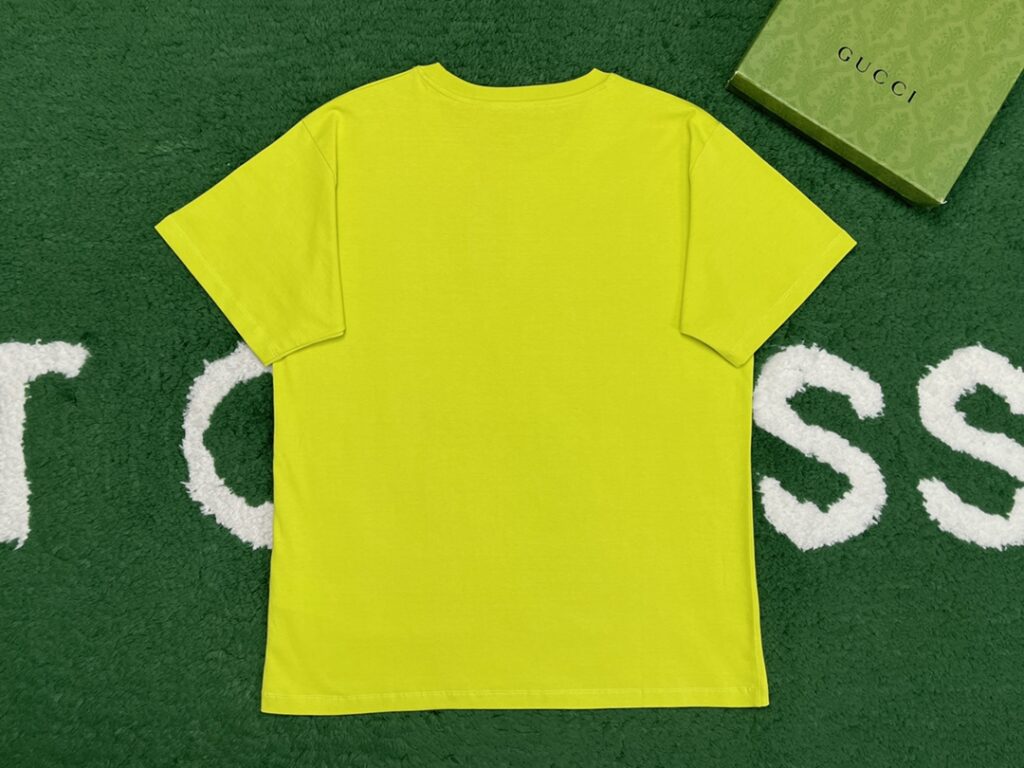 Gucci 구찌 24SS 엑스트라 구찌 프린트 반팔 티셔츠 “2COLOR” 레플리카 13번 이미지 - 의류 | 세미샵 레플리카 사이트