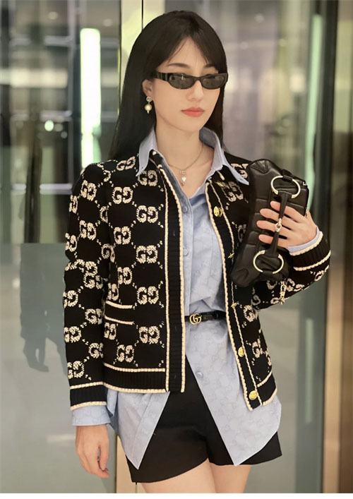 Gucci 구찌 GG 울 부클레 자카드 크루넥 가디건 레플리카 2번 이미지 - 의류 | 세미샵 레플리카 사이트