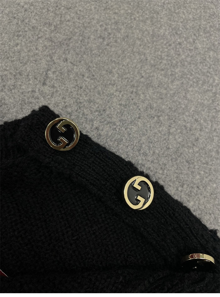 Gucci 구찌 울 부클레 인터로킹 G 버튼 반팔 니트 스웨터 레플리카 24번 이미지 - 의류 | 세미샵 레플리카 사이트