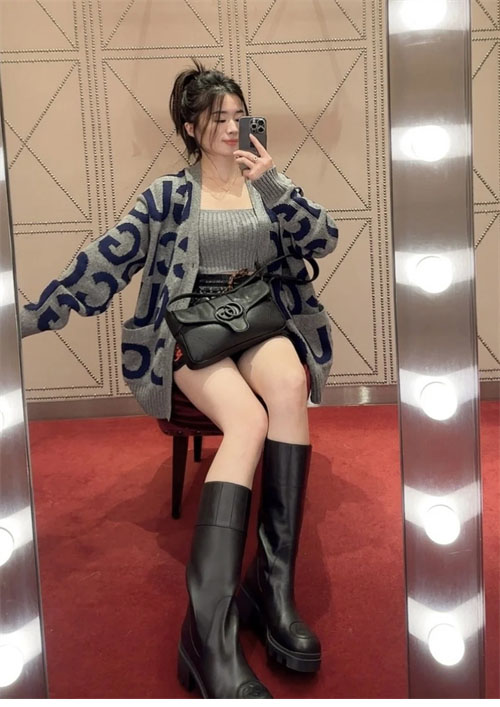 Gucci 구찌 인타르시아 로고 울 가디건 레플리카 3번 이미지 - 의류 | 세미샵 레플리카 사이트