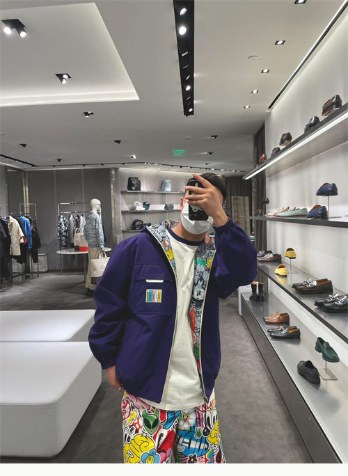 Gucci 구찌 카툰 양면 자켓 레플리카 21번 이미지 - 의류 | 세미샵 레플리카 사이트