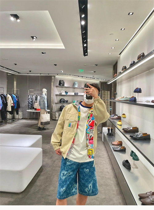 Gucci 구찌 카툰 양면 자켓 레플리카 27번 이미지 - 의류 | 세미샵 레플리카 사이트